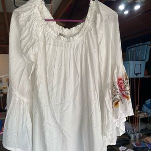 Size XL white bell sleeved dress.